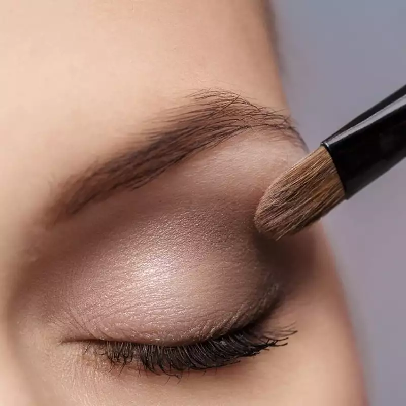 Maquillaje de ojos: 10 vídeos de tutoriales paso a paso y trucos para pintarlos