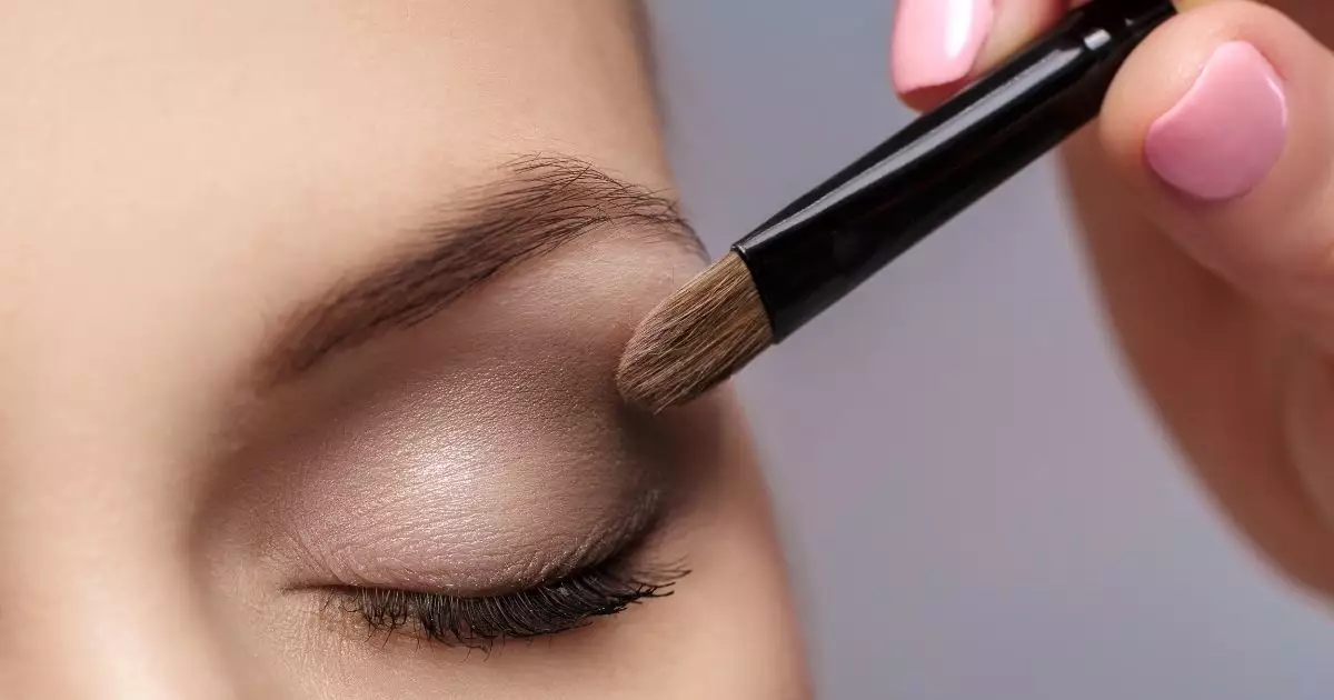  Maquillaje de ojos    vídeos de tutoriales paso a paso y trucos para pintarlos