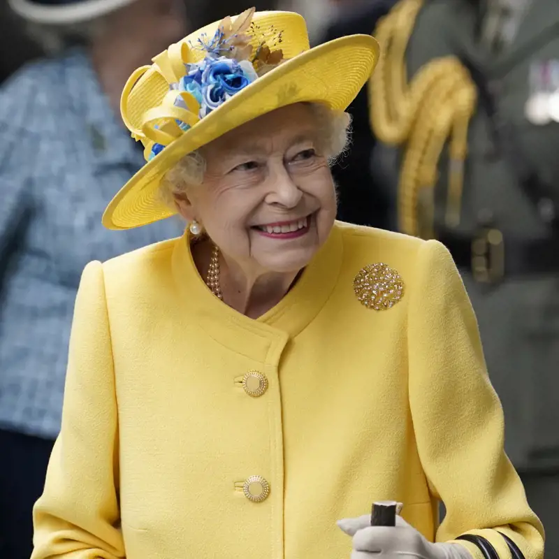 Amor, familia, escándalos y guerra: las frases más célebres de Isabel II en sus 70 años de reinado